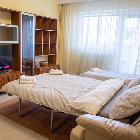 Oak Apartment - Piata Victoriei Bukarest Exteriör bild