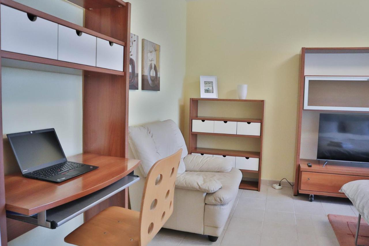Oak Apartment - Piata Victoriei Bukarest Exteriör bild