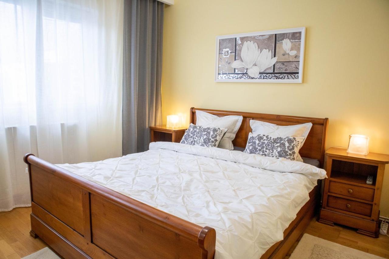 Oak Apartment - Piata Victoriei Bukarest Exteriör bild