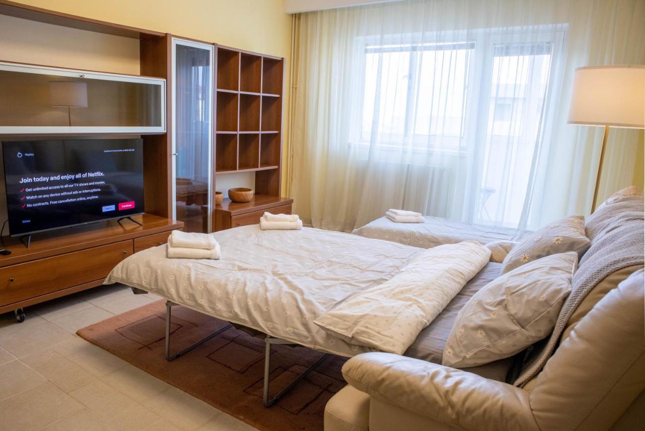 Oak Apartment - Piata Victoriei Bukarest Exteriör bild